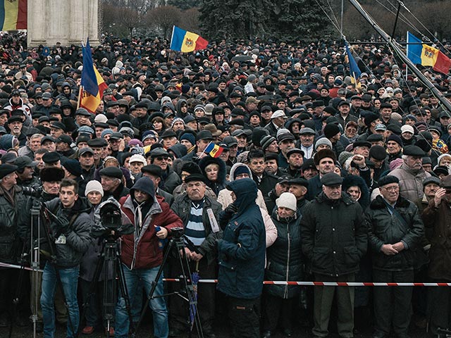 В Молдавии проходят массовые митинги из-за попыток местного олигарха попасть в правительство