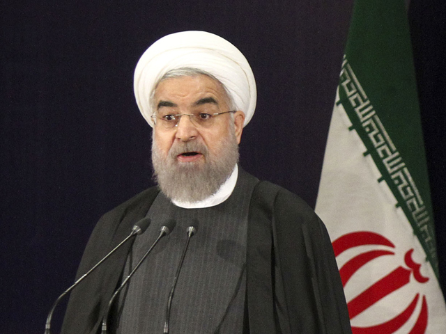 Президент Ирана Хасан Рухани назвал ядерное соглашение и отмену санкций "поворотным моментом", открывшим "золотую страницу" в истории страны