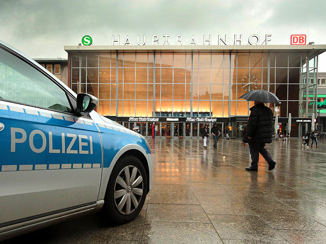 Власти Германии объявили о задержании первого подозреваемого-мигранта в нападениях и сексуальном насилии над местными женщинами в Кельне в новогоднюю ночь