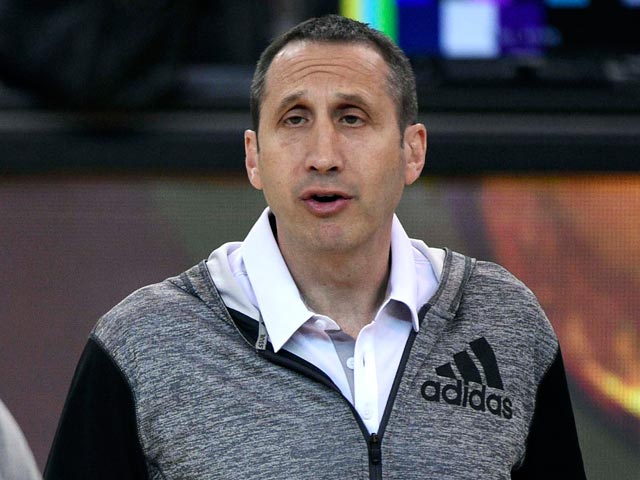 Руководство клуба НБА "Кливленд" отправило тренера Дэвида Блатта в отставку