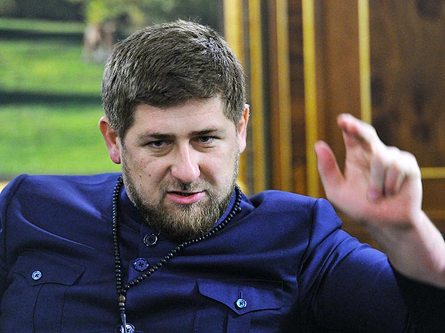 Большинство россиян, как показал опрос "Левада-центра", считают недопустимым высказывание главы Чечни Рамзана Кадырова о представителях внесистемной оппозиции