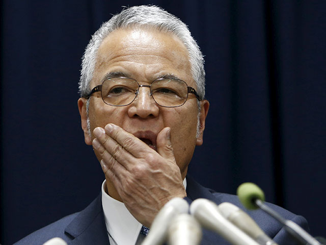 Министр экономики Японии Акира Амари в четверг объявил о своей отставке в связи с обвинениями в коррупции