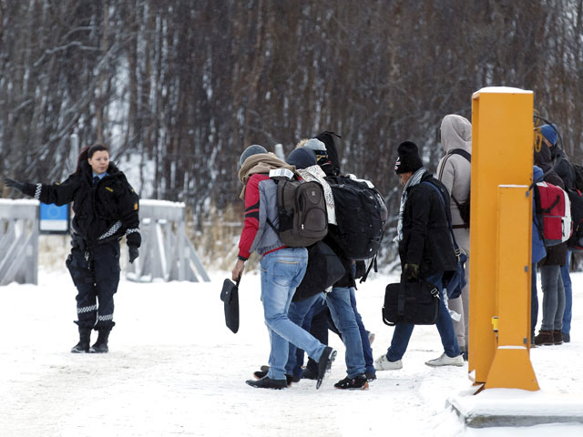 Россия и Норвегия проведут в Москве консультации по проблеме мигрантов