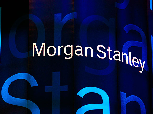 Американский банк Morgan Stanley пересмотрел прогноз цен на нефть эталонной марки Brent в 2016 году в сторону понижения