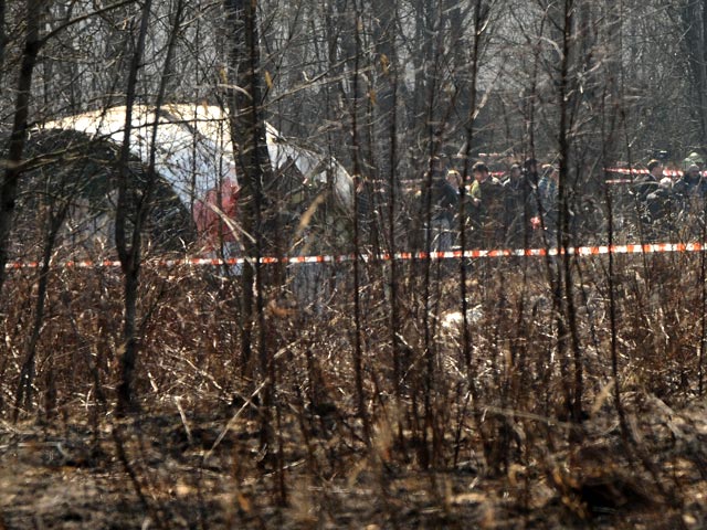 Польша возобновила следствие по авиакатастрофе Ту-154 под Смоленском - самолет "развалился в воздухе"