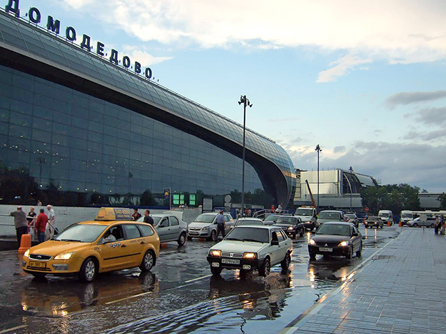 По делу о теракте в Домодедово задержаны трое бывших топ-менеджеров аэропорта