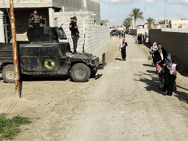 Вооруженные силы Ирака объявили об освобождении последнего района в городе Рамади, расположенном в сирийской провинции Анбар, который боевики "Исламского государства" (ИГ, ИГИЛ, или ДАИШ, запрещена в РФ) контролировали с мая прошлого года