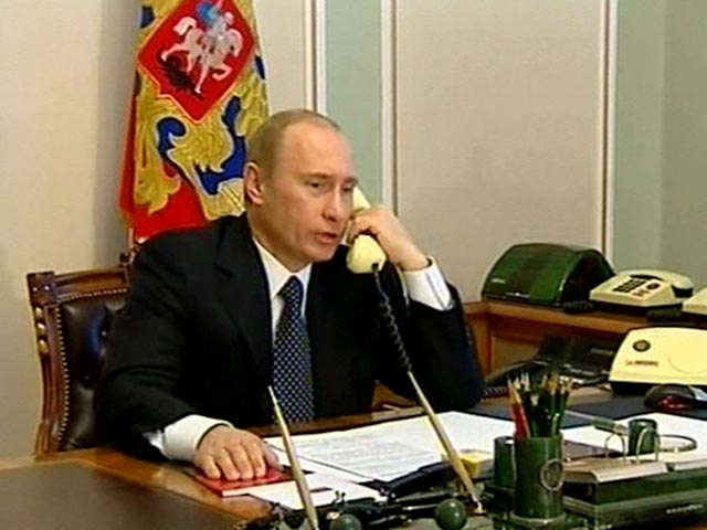 Президент России Владимир Путин заявил, что в ходе телефонного разговора с американским лидером Бараком Обамой была достигнута договоренность о перемирии в Сирии