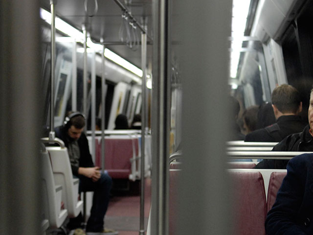 В метро Вашингтона 16-летний подросток расстрелял пассажира
