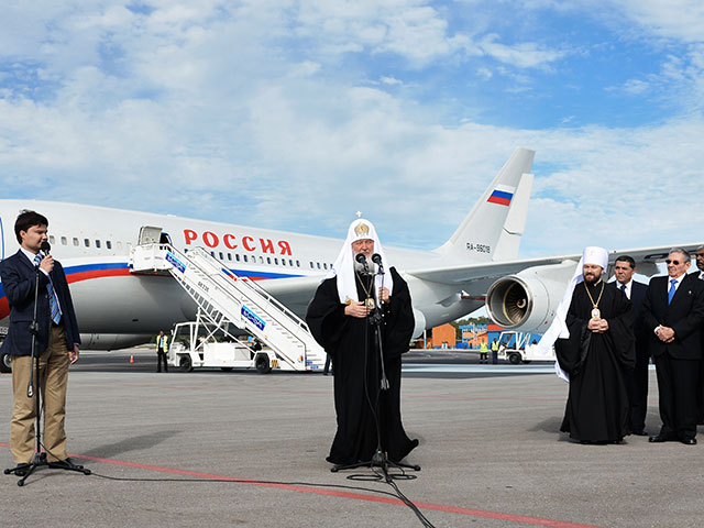 РПЦ поблагодарила специальный летный отряд "Россия" за организацию перелетов патриарха
