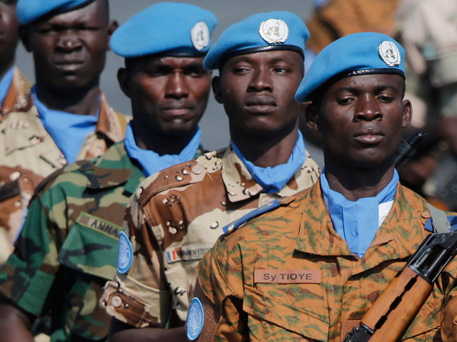 Миротворец миссии ООН на военной базе в Кидале, на северо-востоке Мали, насмерть застрелил двух коллег - своего командира и врача