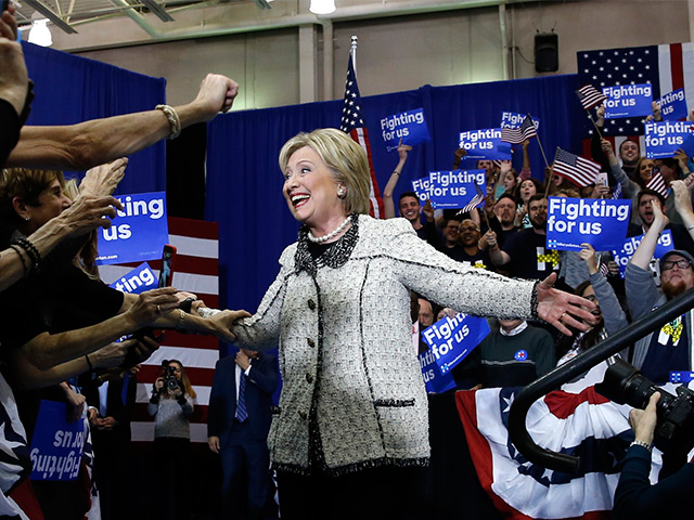 Хиллари Клинтон победила на праймериз в Южной Каролине