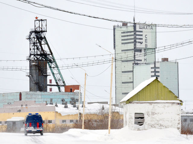 После завершения спасательных работ на шахте "Северная" в Воркуте, где в результате горного удара погибли 36 человек, прогремел четвертый взрыв