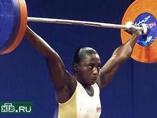 Мария Уррутиа принесла Колумбии первую золотую медаль
