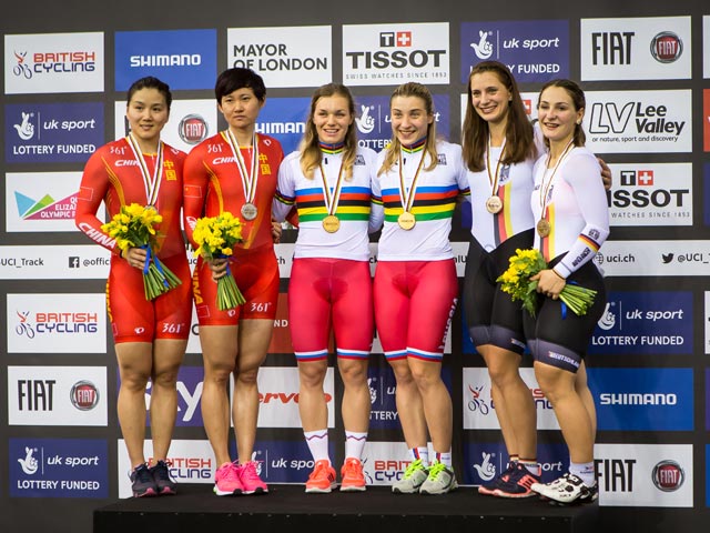 Российские велогонщицы впервые стали чемпионкам мира в командном спринте