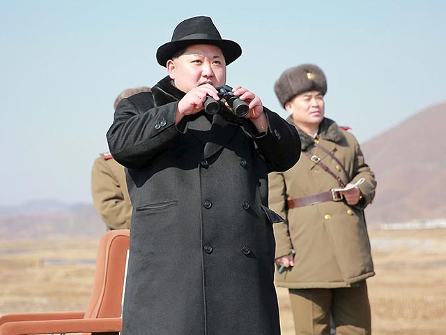 Ким Чен Ын велел привести ядерное оружие в полную боеготовность