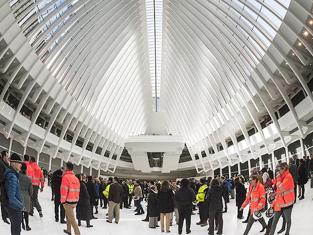 В четверг, 3 марта, в Нью-Йорке открылся крупный транспортно-пересадочный узел у Всемирного торгового центра. Эта станция метро стала самой дорогой в мире