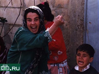 С 1991 года жертвами насилия в Алжире стало более 100 000 человек, в основном - мирных жителей