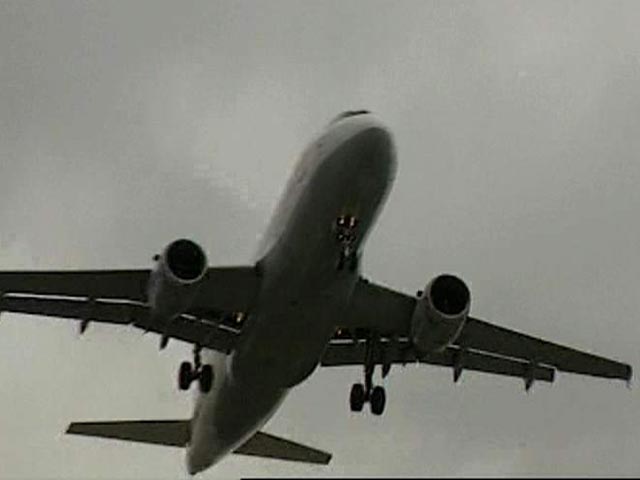 Пассажирский самолет из Москвы экстренно сел в Иркутске
