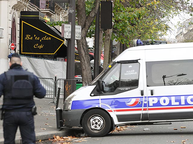 К организации страшного теракта в театре "Батаклан" в Париже в ноябре 2015 года могли быть причастны охранники этого заведения
