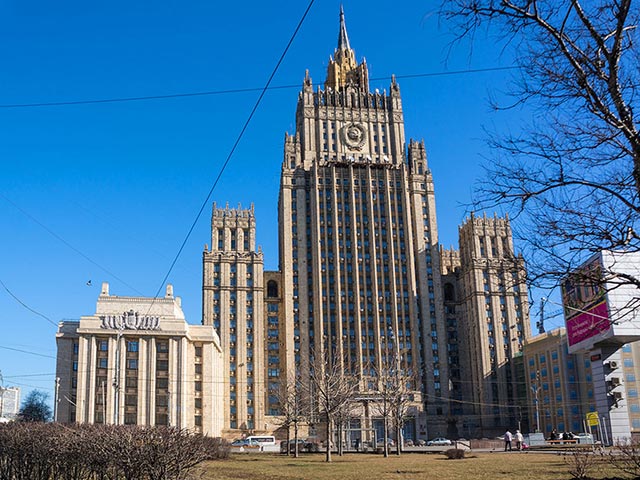 МИД РФ направил ноту украинской стороне в связи с нападениями на российские диппредставительства в Киеве, Одессе и Львове