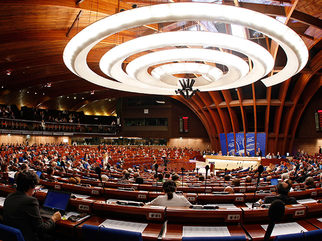 Совет Европы потребовал от России внести поправки в закон, позволяющий Конституционному суду игнорировать решения ЕСПЧ