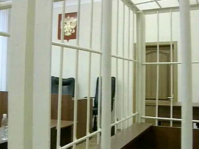 В пятницу Кузьминский районный суд Москвы санкционировал арест 18-летнего Максима Климкина, подозреваемого в организации убийства своей 12-летней родственницы