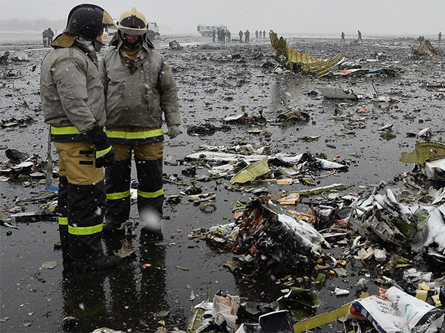 Разбившийся в ростовском аэропорту Boeing-737 перед катастрофой пытался уйти на третий круг
