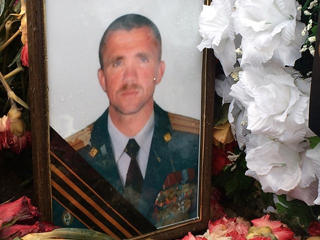 Шестым погибшим в Сирии россиянином был офицер внутренних войск РФ Сергей Чупов, заключила расследовательская команда