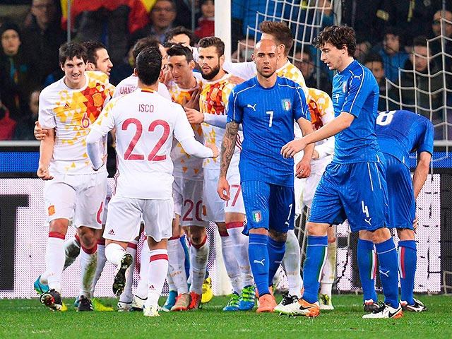 Футболисты Испании и Италии разошлись миром в товарищеском матче