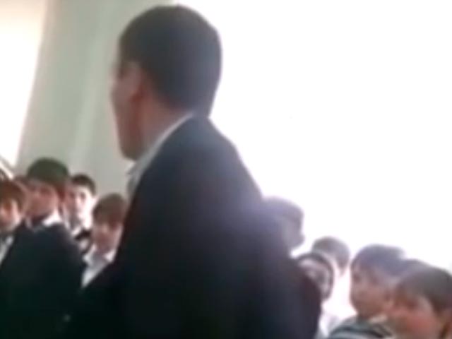 В Ингушетии уволили директора школы, обозвавшего детей ублюдками и проститутками за сломанную мебель