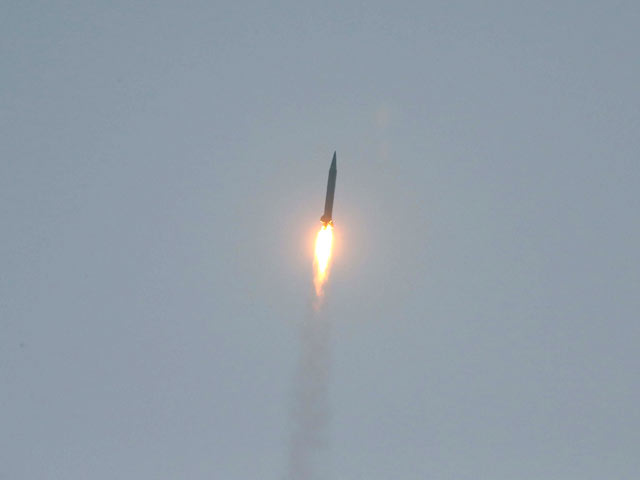 КНДР снова запустила баллистическую ракету в направлении Японского моря, сообщили в Сеуле