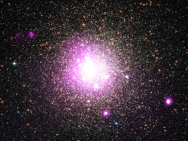 Бразильские ученые обнаружили совершенно уникальный тип звезды - белого карлика, чья атмосфера, или внешний слой, почти целиком состоит из кислорода