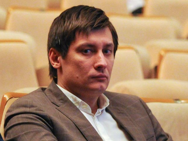 Депутат Госдумы Дмитрий Гудков обвинил власти Башкирии в подготовке специального списка вопросов, которые будут задаваться главе республики