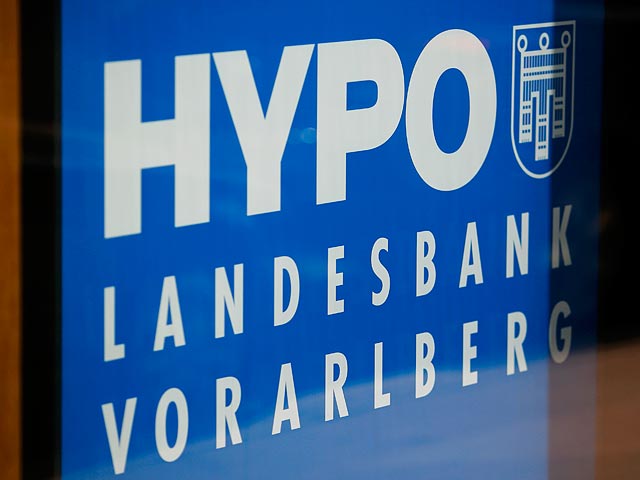 Подал в отставку глава австрийского банка Hypo Vorarlberg, упомянутого в "Панамских документах"