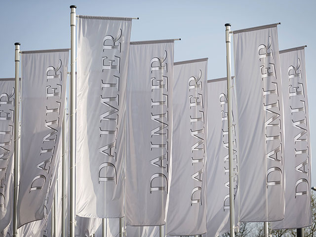 Акционеры немецкого автомобилестроительного концерна Daimler устроили перебранку из-за колбасок