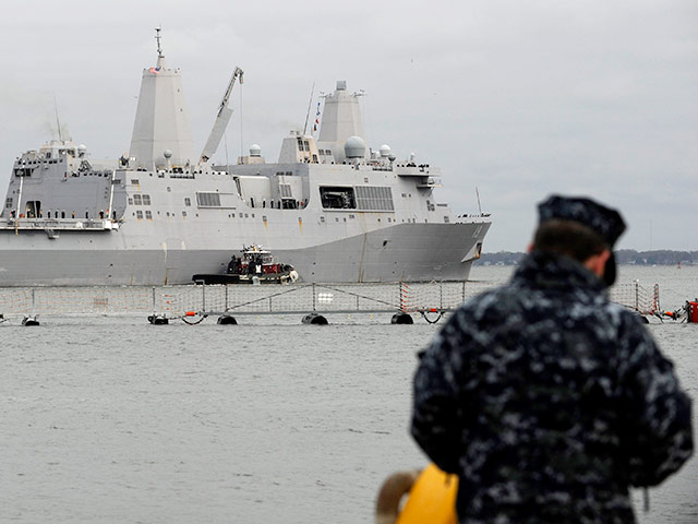 Офицер ВМС США арестован по обвинению в шпионаже
