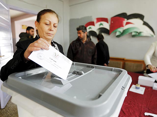 В Сирии 13 апреля проходят выборы в Народный Совет (парламент) страны. На 250 мест в парламенте страны претендуют более чем 3500 кандидатов из всех сирийских провинций