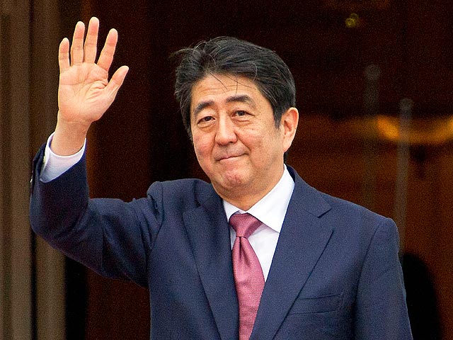Премьер Японии очередным подношением в храм "милитаризма" Ясукуни поставил под угрозу итог визита главы японского МИДа в Китай