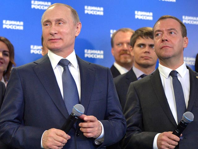 Президент России Владимир Путин и премьер-министр России Дмитрий Медведев