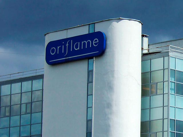 В Москве в офисе компании Oriflame проходят обыски