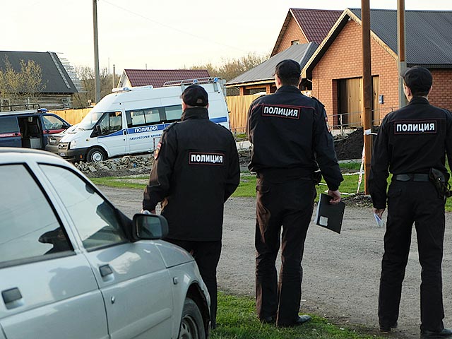 В рамках расследования резонансного убийства шести человек в селе Ивашовка Сызранского района Самарской области полиция готова выплатить крупное вознаграждение за информацию о преступниках