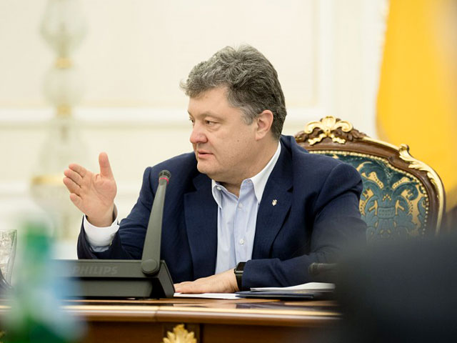 Президент Украины Петр Порошенко провел встречу с представителями Всеукраинского совета церквей и религиозных организаций