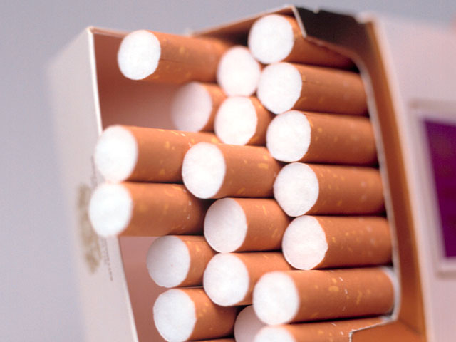В России запрещают производить сигареты более 20 штук в пачке - ТАСС