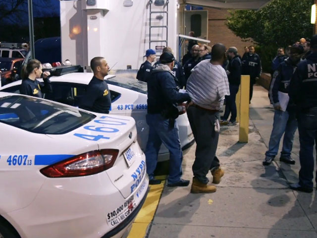 В Нью-Йорке в ходе крупнейшей операции по борьбе с бандитизмом арестованы 120 человек