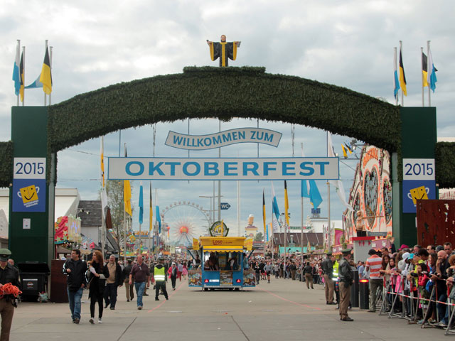 На фестивале пива "Октоберфест" в Мюнхене в 2016 году усилят фейсконтроль