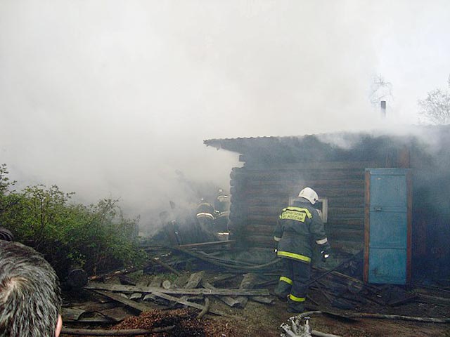 Пожарная экспертиза установила причину пожара в селе Молчаново Томской области