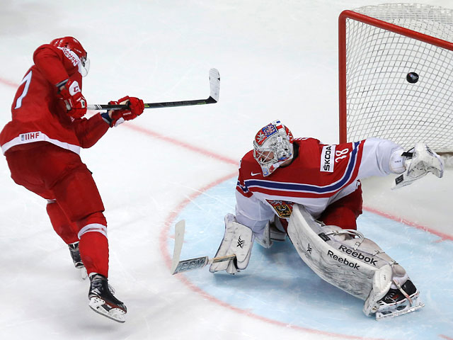 Хоккеисты сборной Чехии потерпели первое поражение на групповом этапе чемпионата мира в России, уступив по буллитам команде Дании