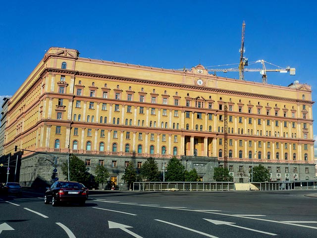 Прокурор по делу Павленского объяснил культурную ценность здания ФСБ на Лубянке тем, что в нем под арестом сидели деятели культуры в 30-х годах