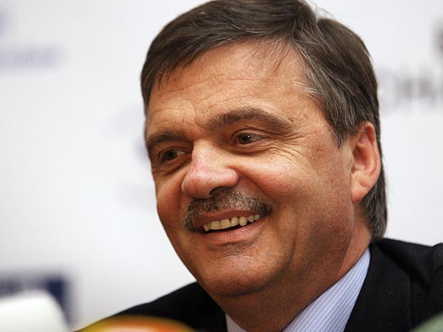 Рене Фазель переизбран президентом IIHF на шестой четырехлетний срок